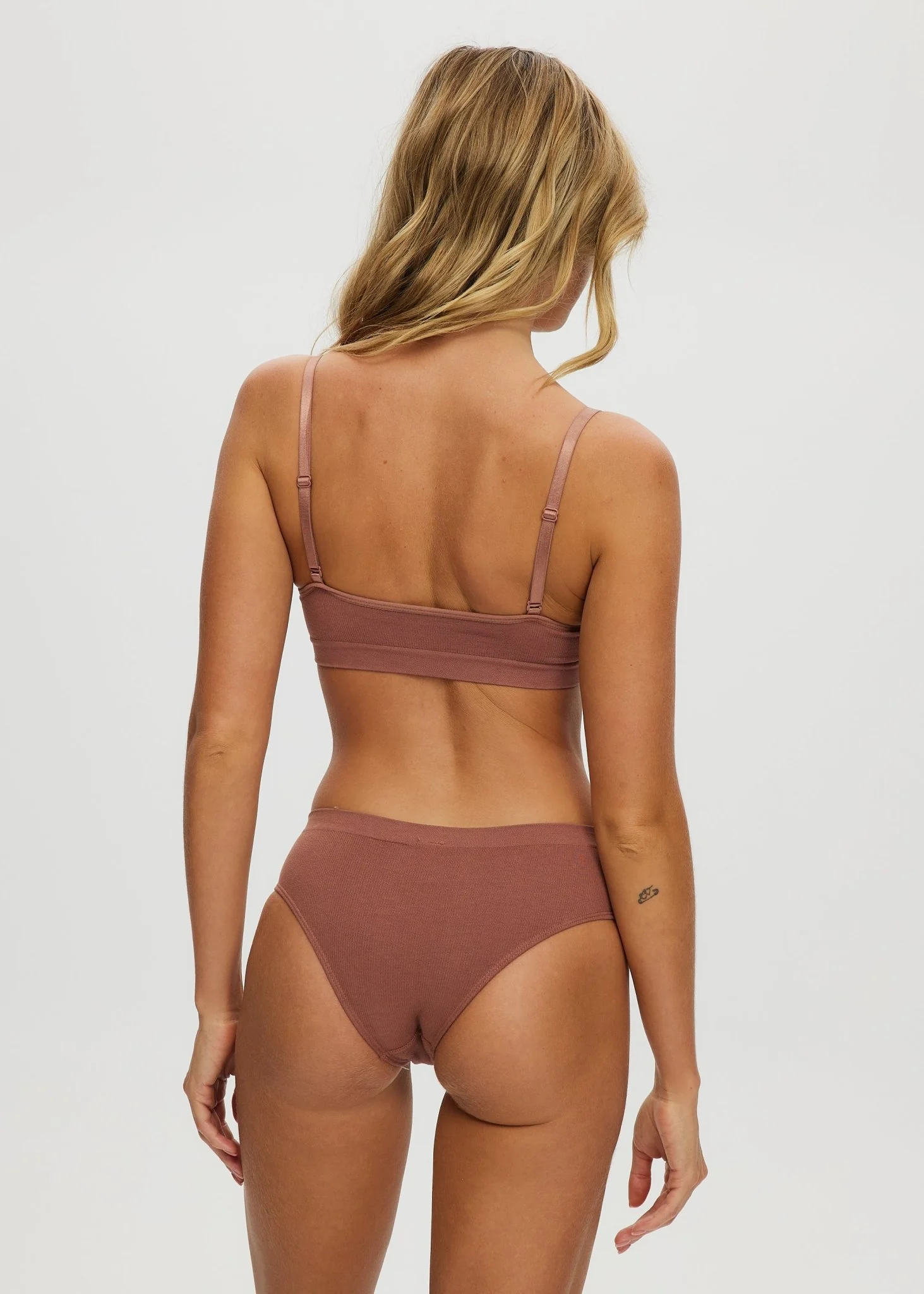 Seamless Rib Triangle Bra - Image 4